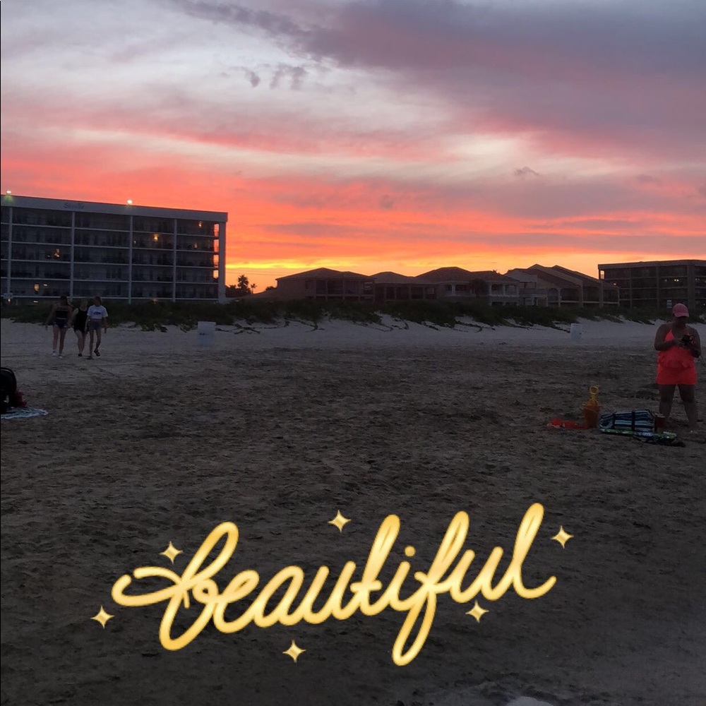 Meet your Posher, Yasmina